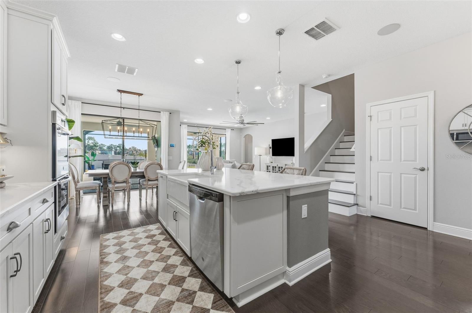 19484 BLOSSOM VINE LN