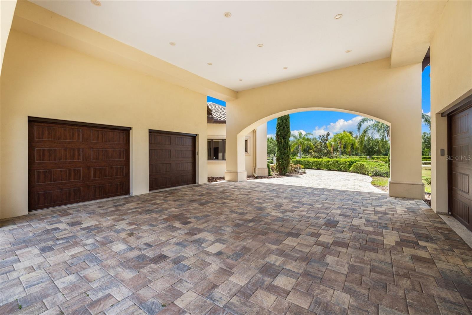 17301 BALLMONT PARK DR
