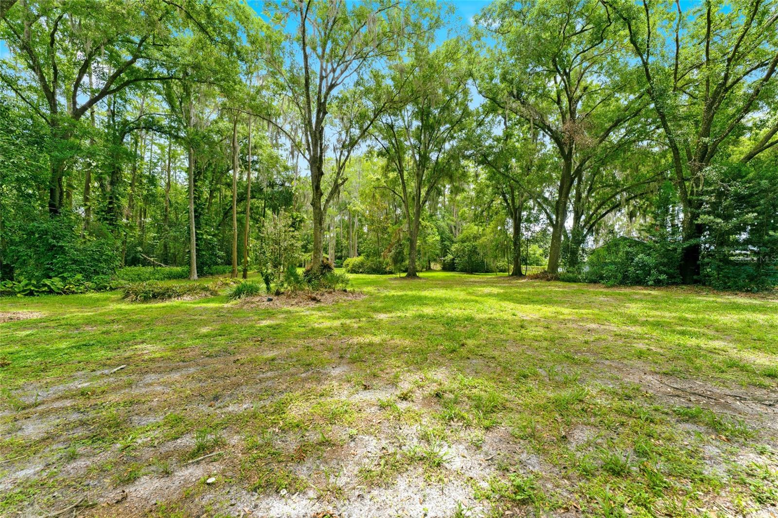 1444 CHESAPEAKE DR