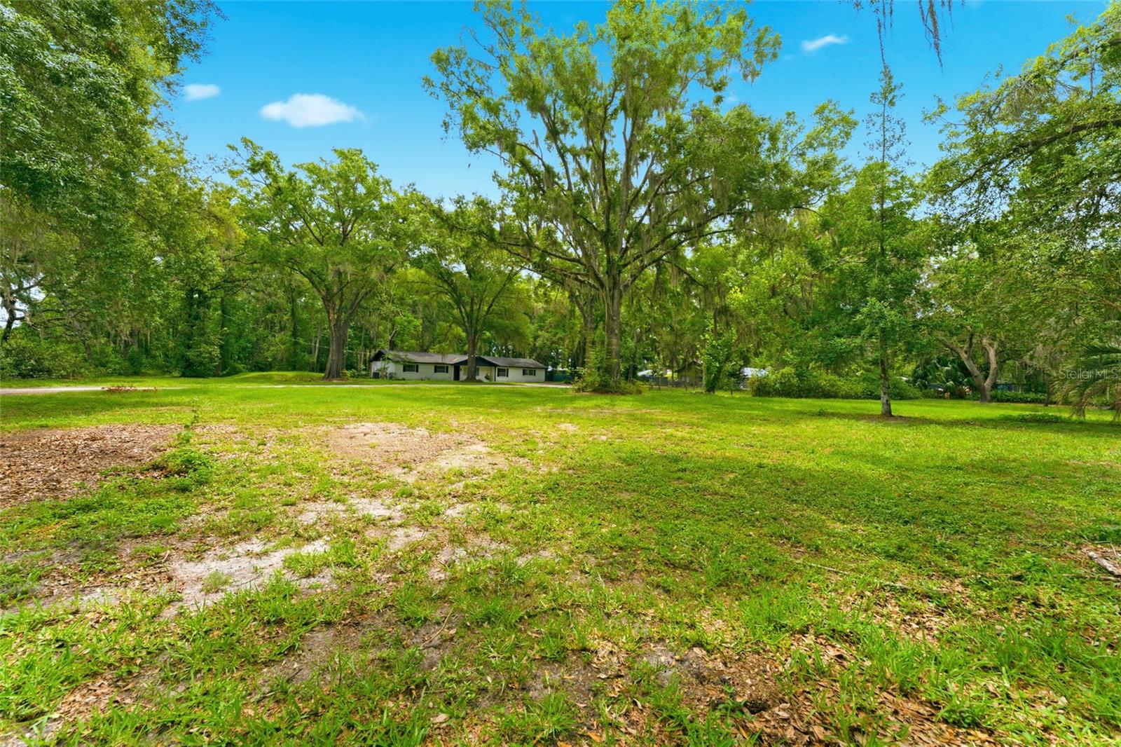 1444 CHESAPEAKE DR