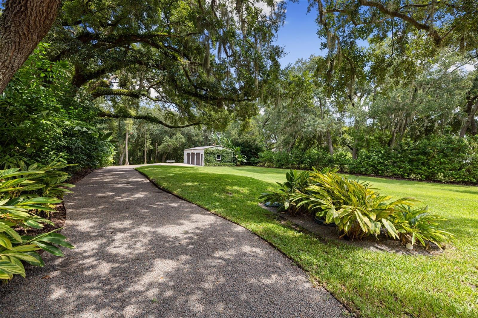 16115 CHASTAIN RD