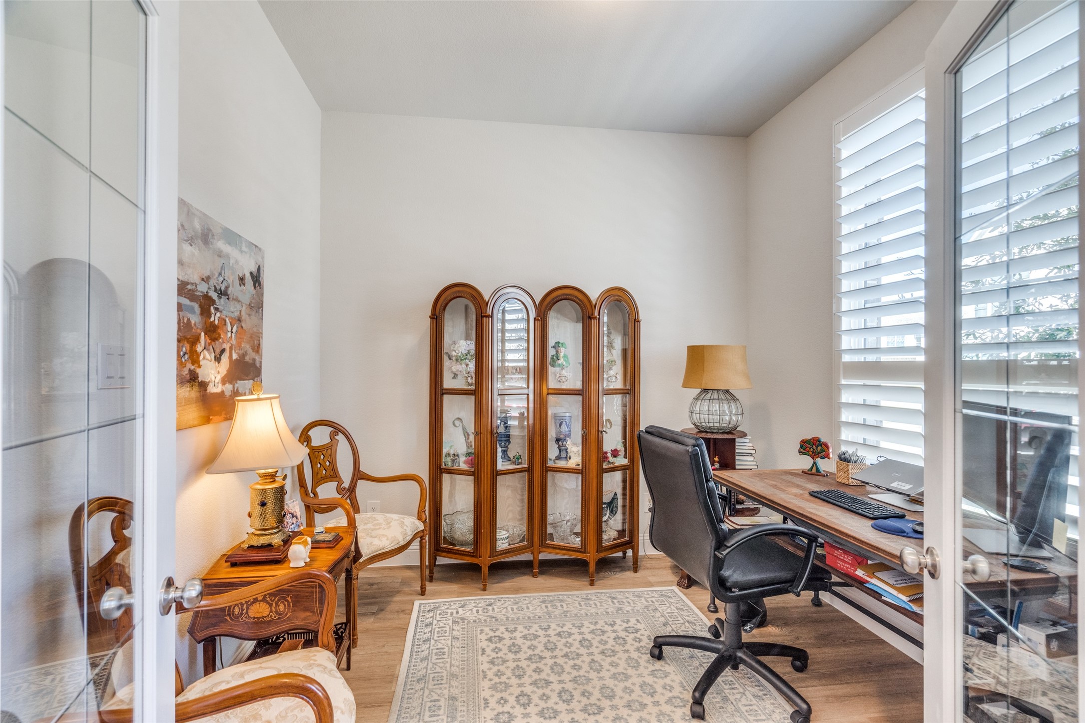 5311 Waterloo Drive