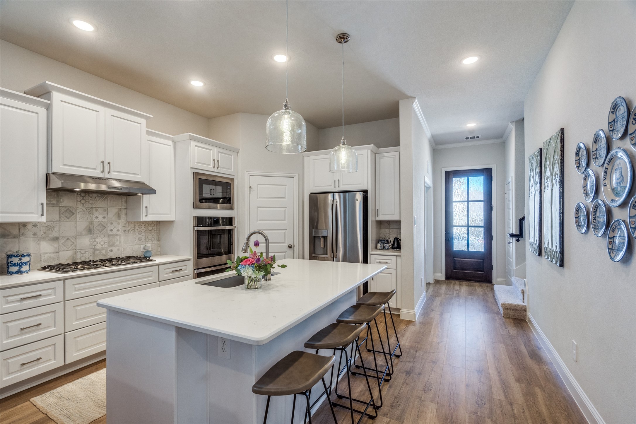 5311 Waterloo Drive