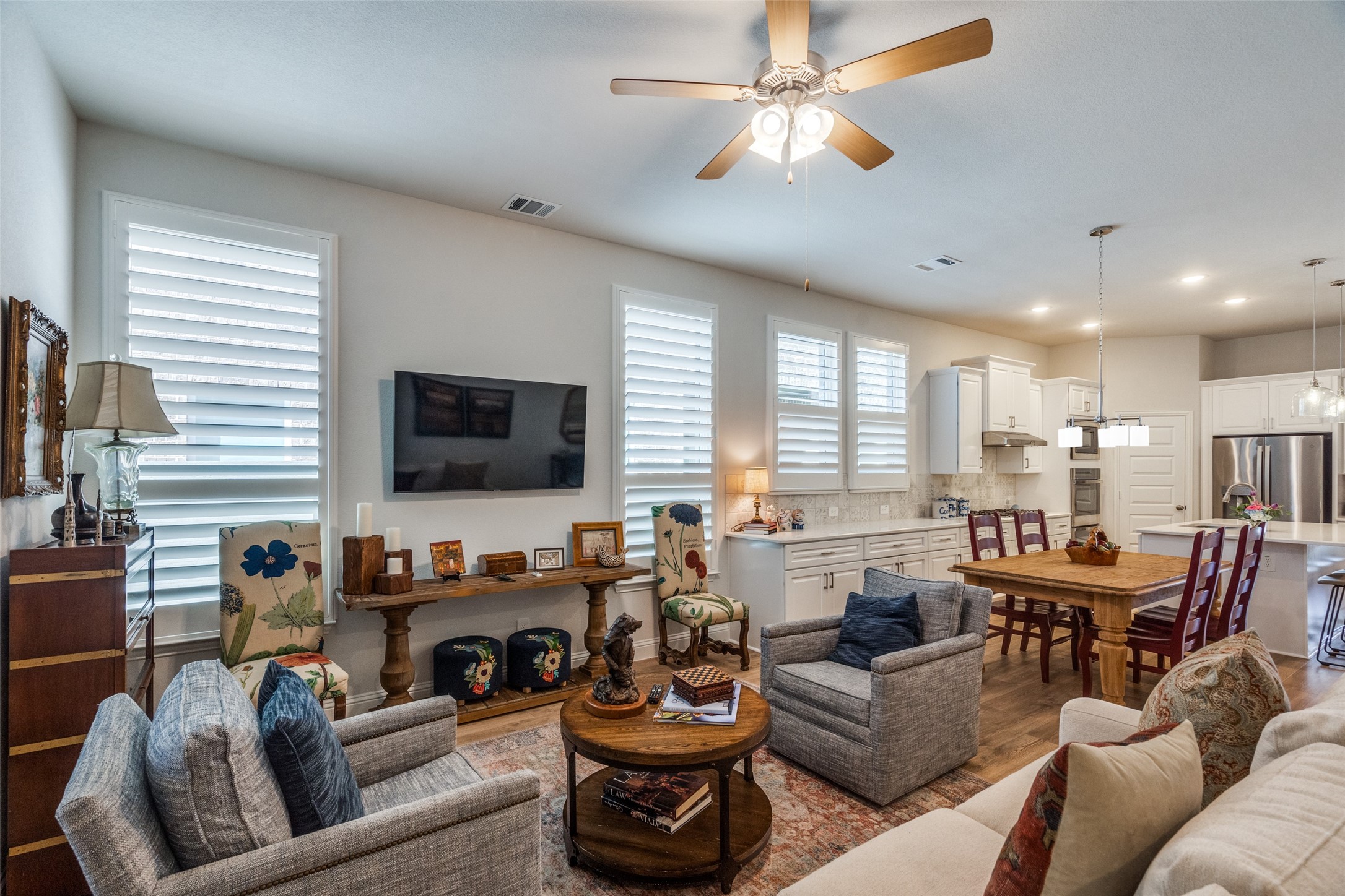 5311 Waterloo Drive