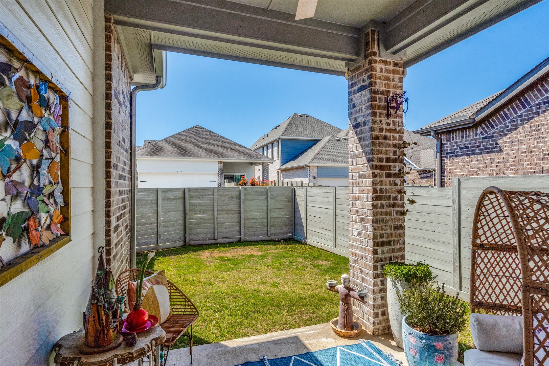 5311 Waterloo Drive