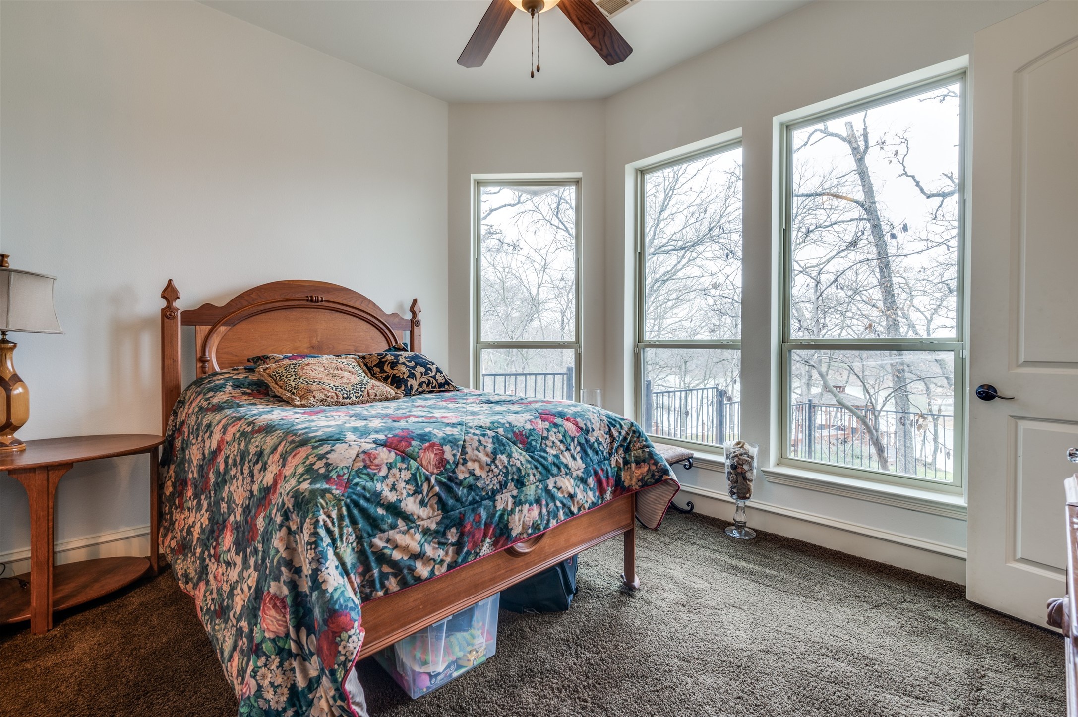 1110 Oak View Court