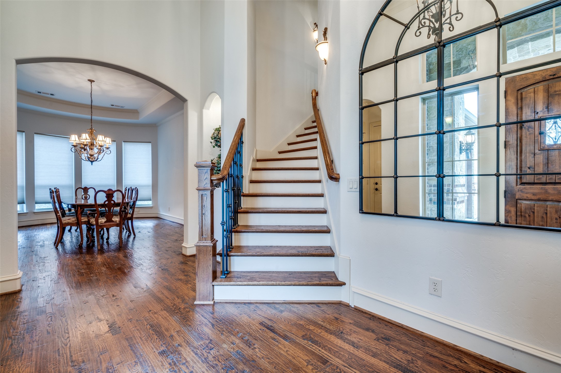 1110 Oak View Court