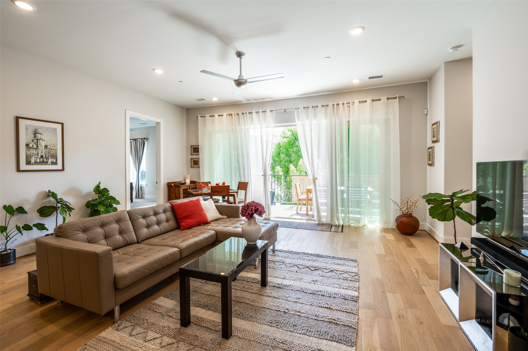 15875 Spectrum Drive 1104