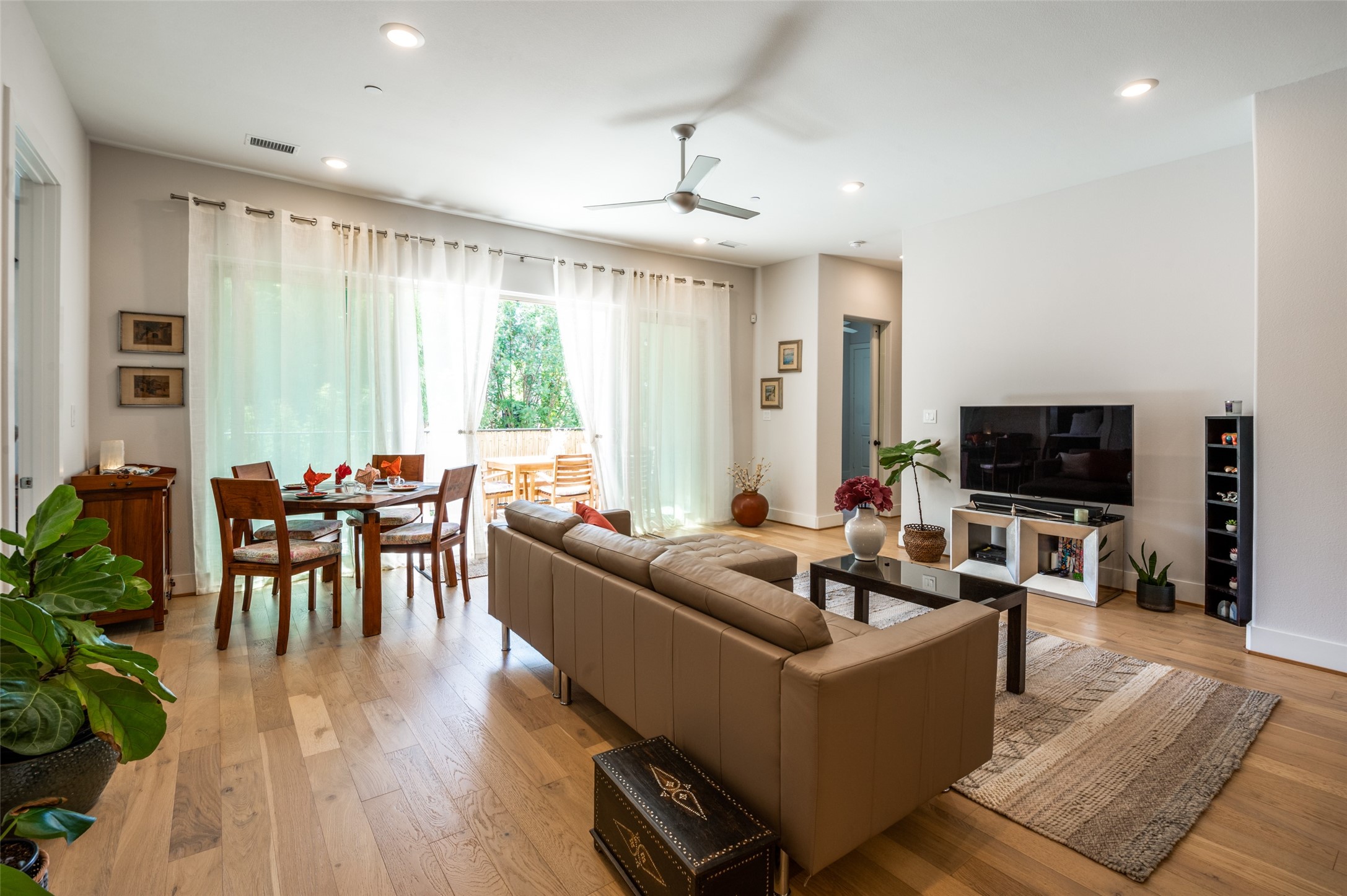 15875 Spectrum Drive 1104
