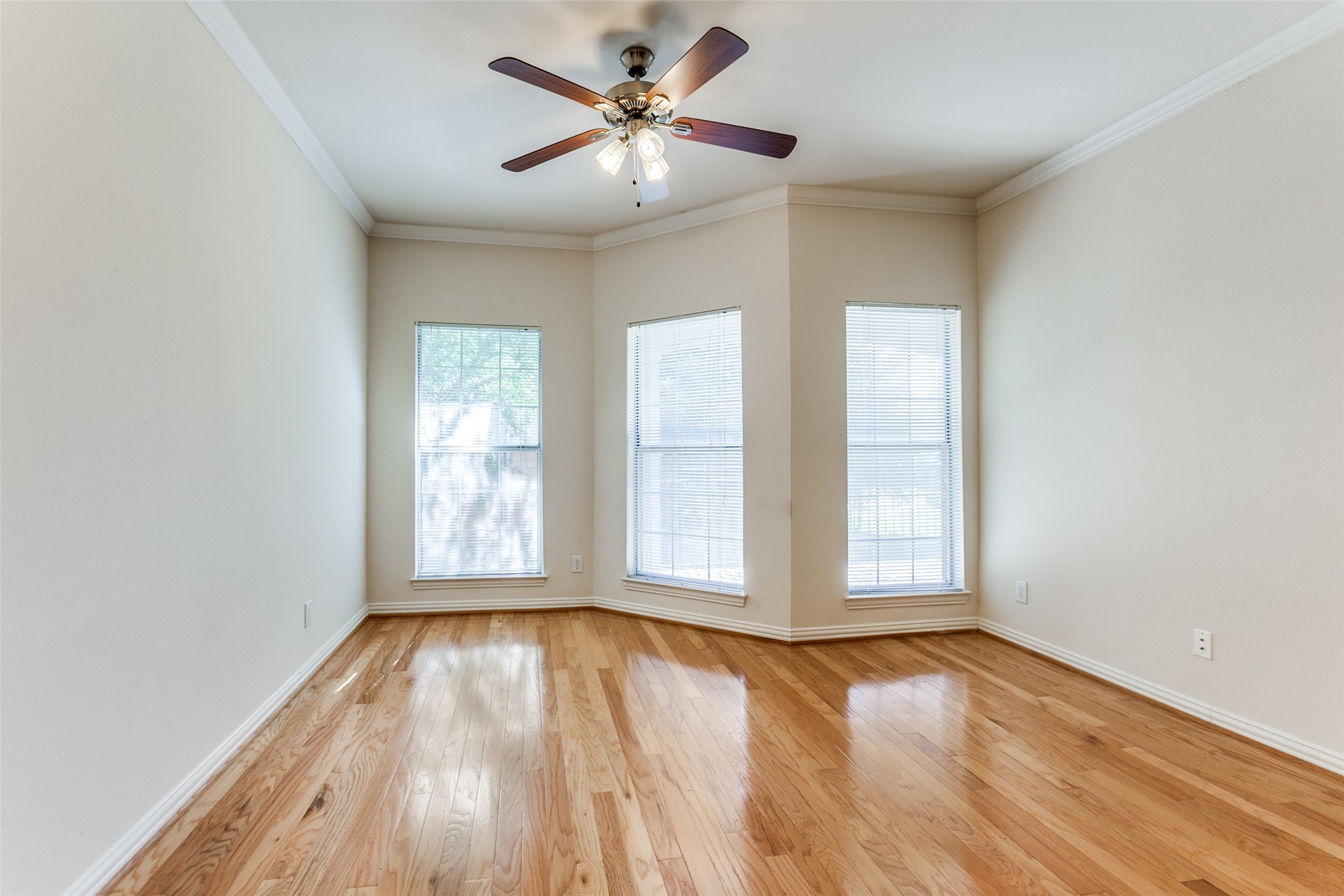 2524 Preston Road 204