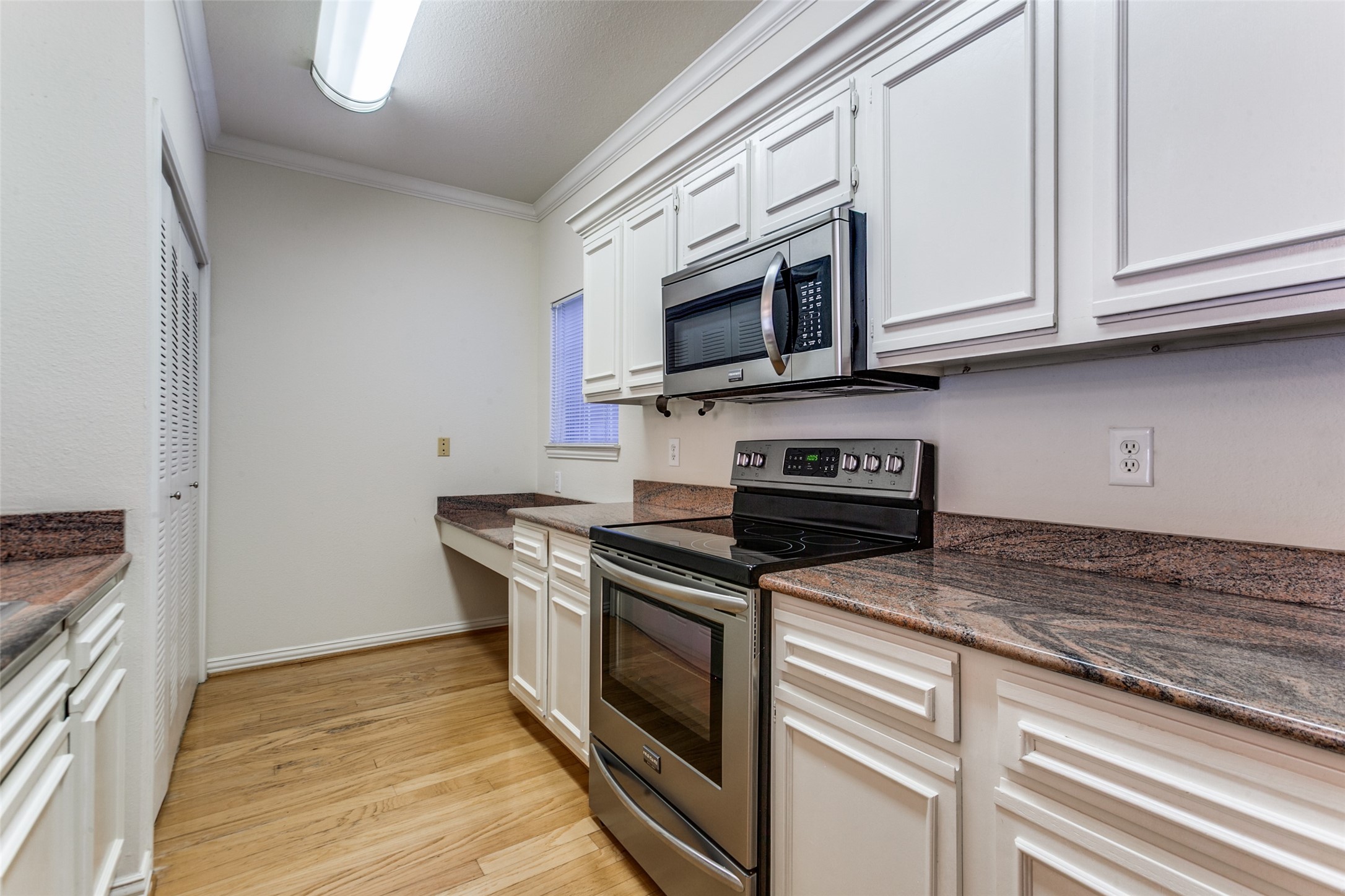 2524 Preston Road 204