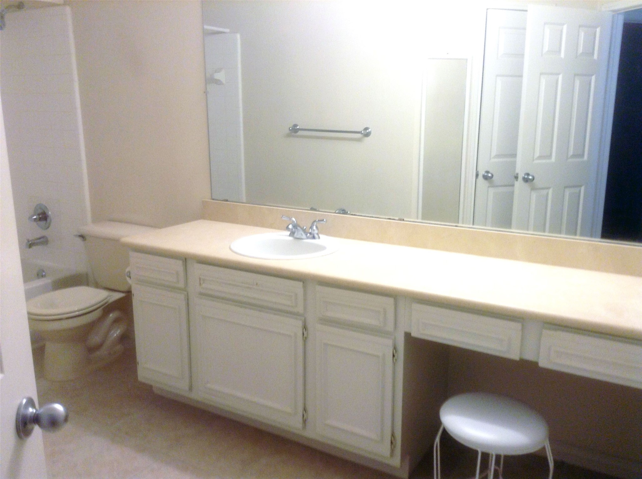 2524 Preston Road 204