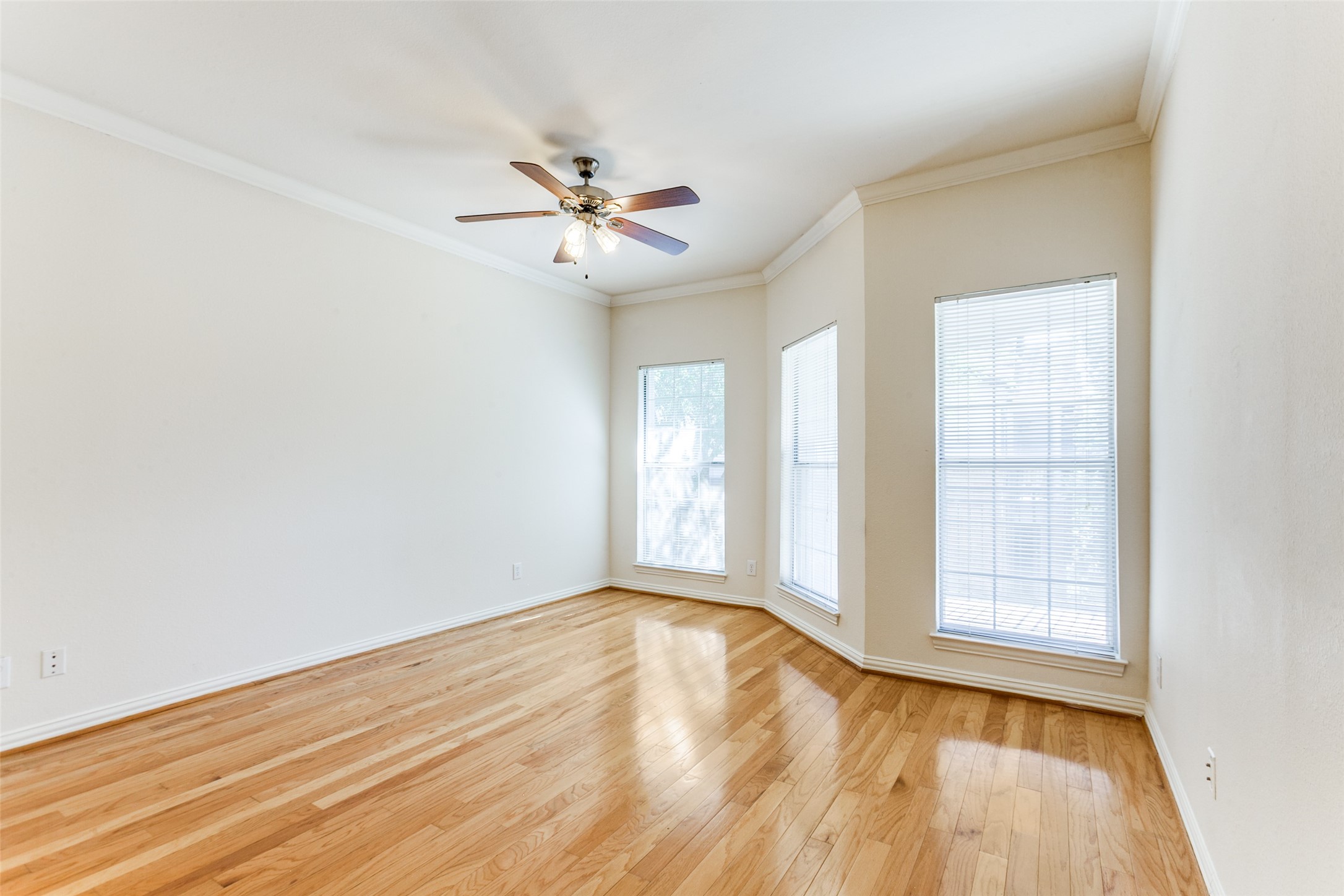 2524 Preston Road 204