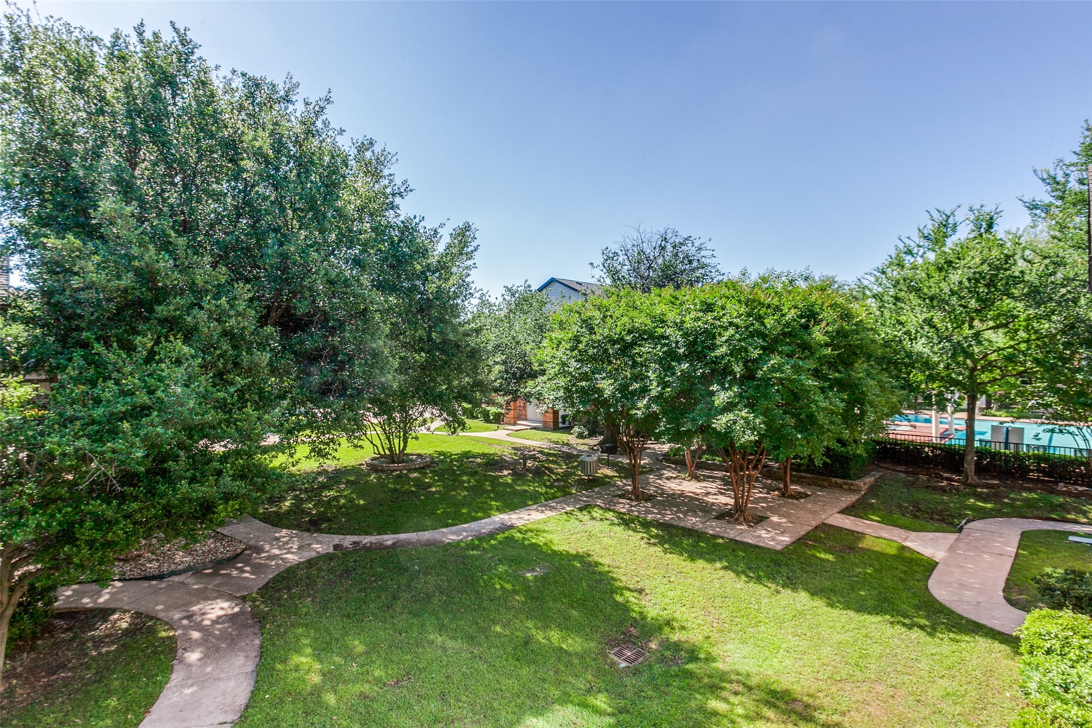 2524 Preston Road 204