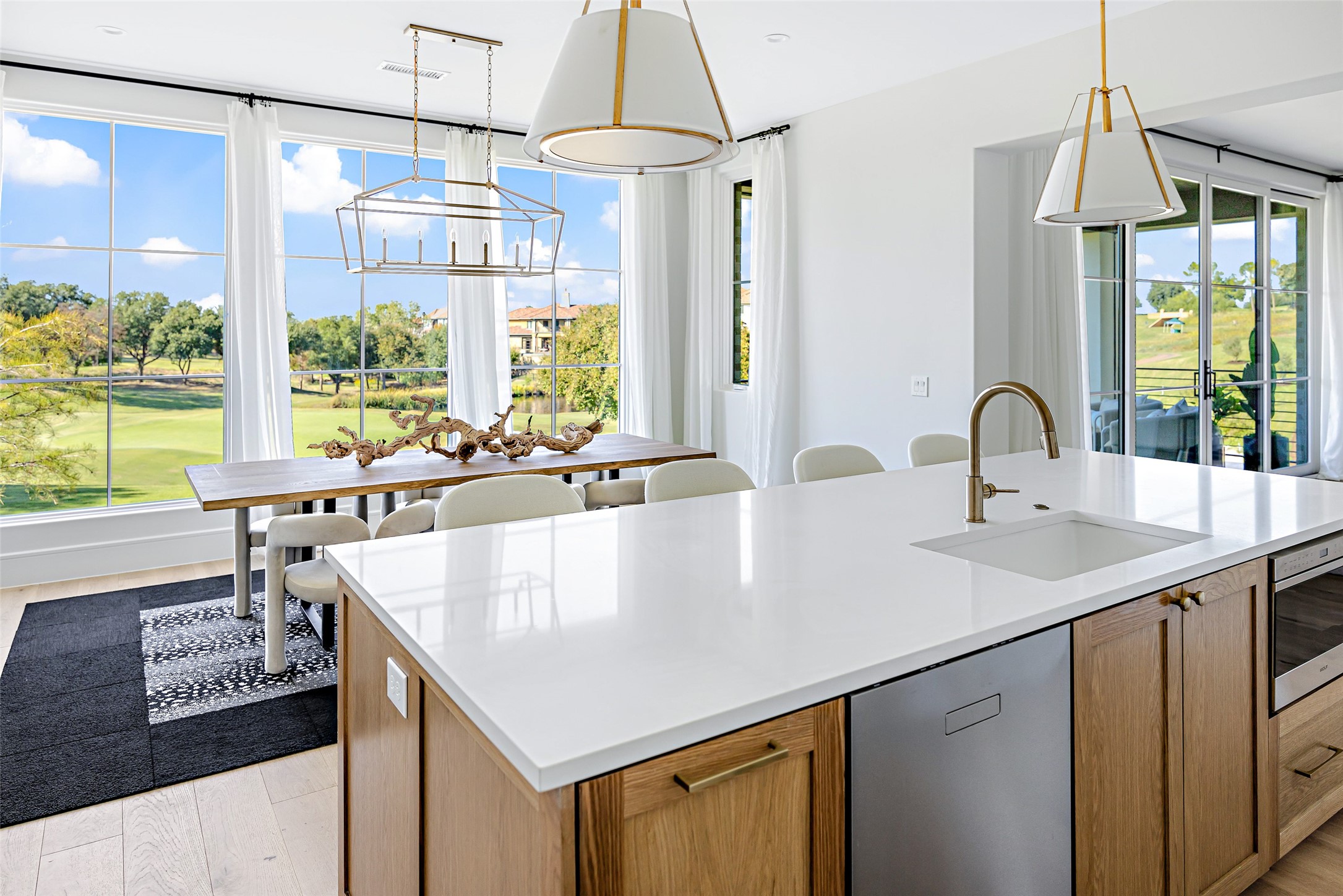 350 O Connor Ridge Boulevard 12
