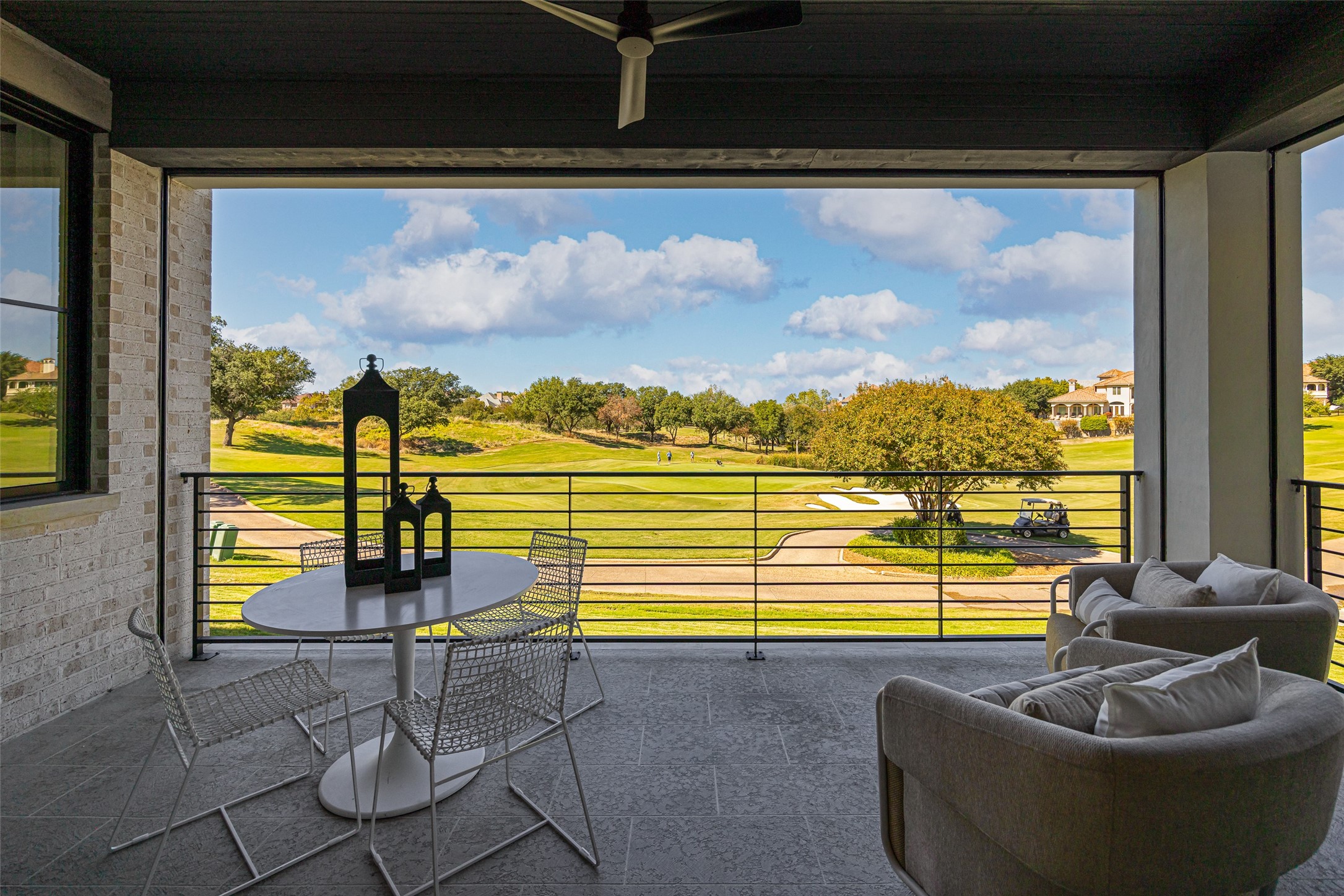 360 O' Connor Ridge Boulevard 12