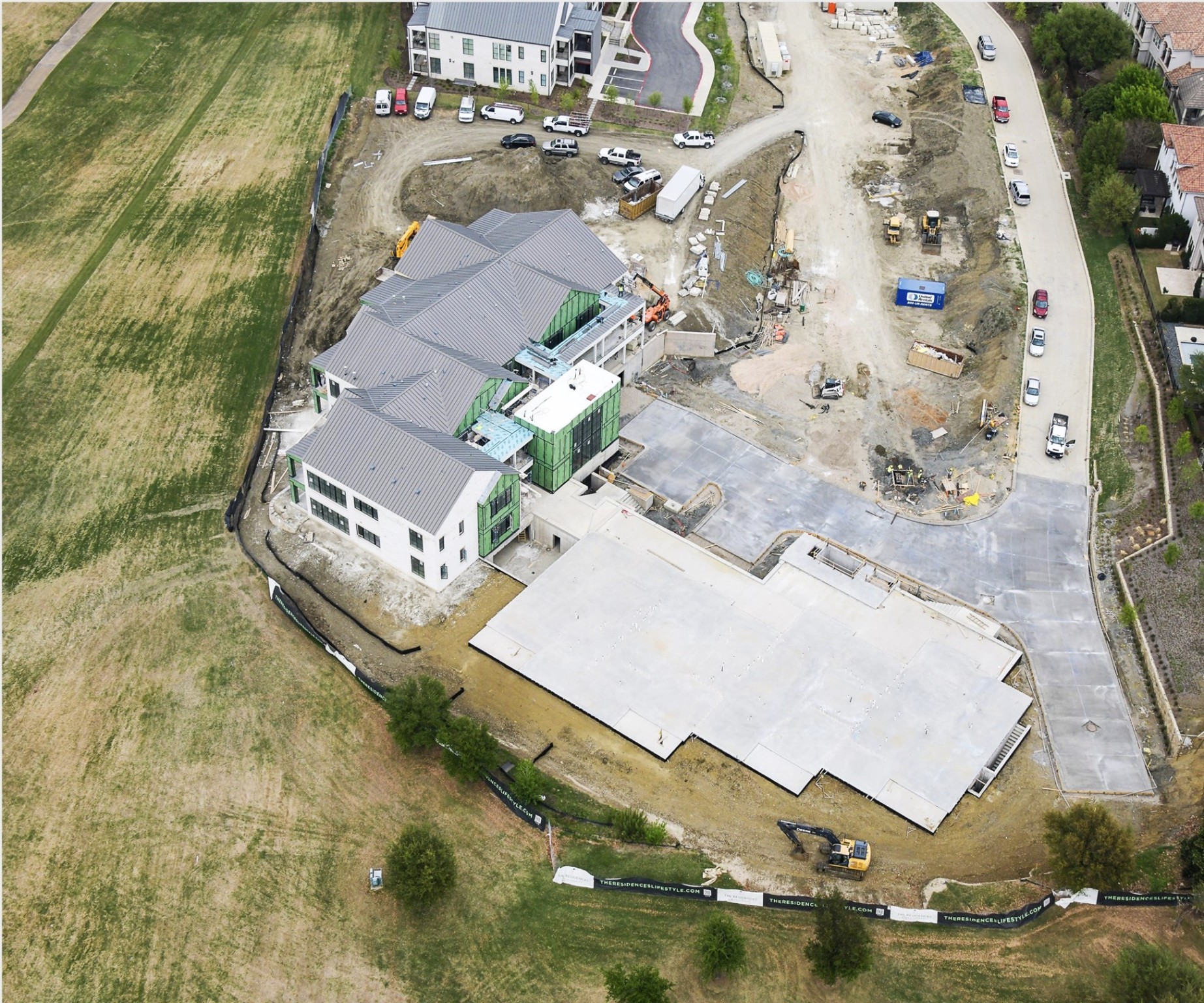 360 O' Connor Ridge Boulevard 12