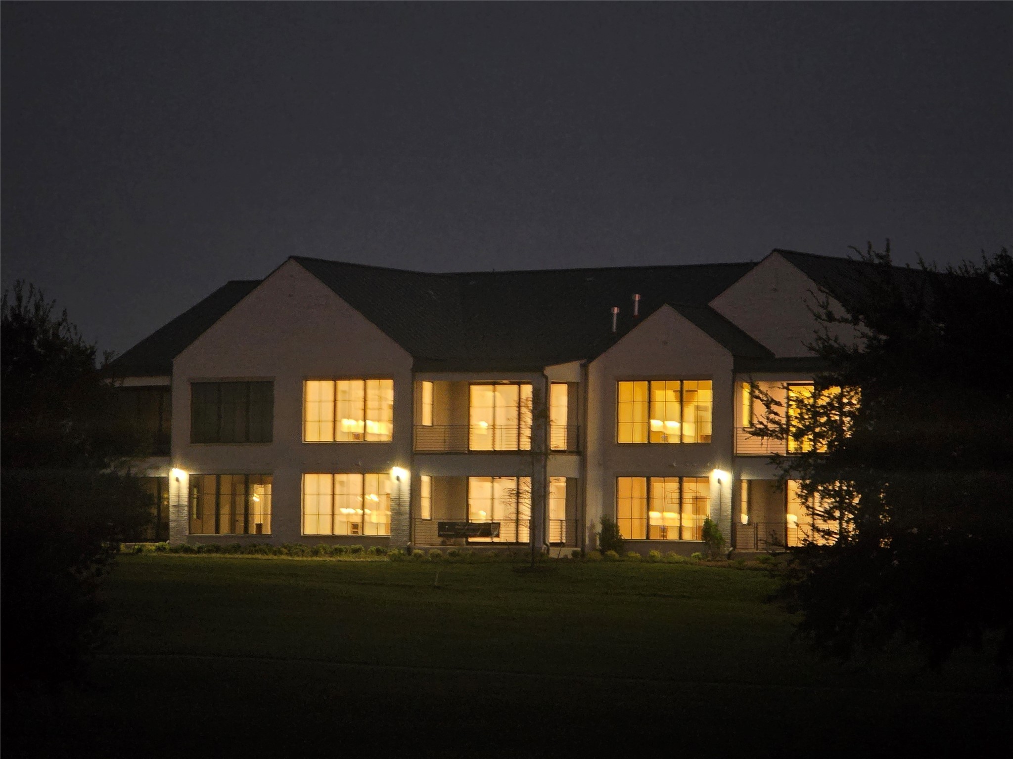 360 O' Connor Ridge Boulevard 12