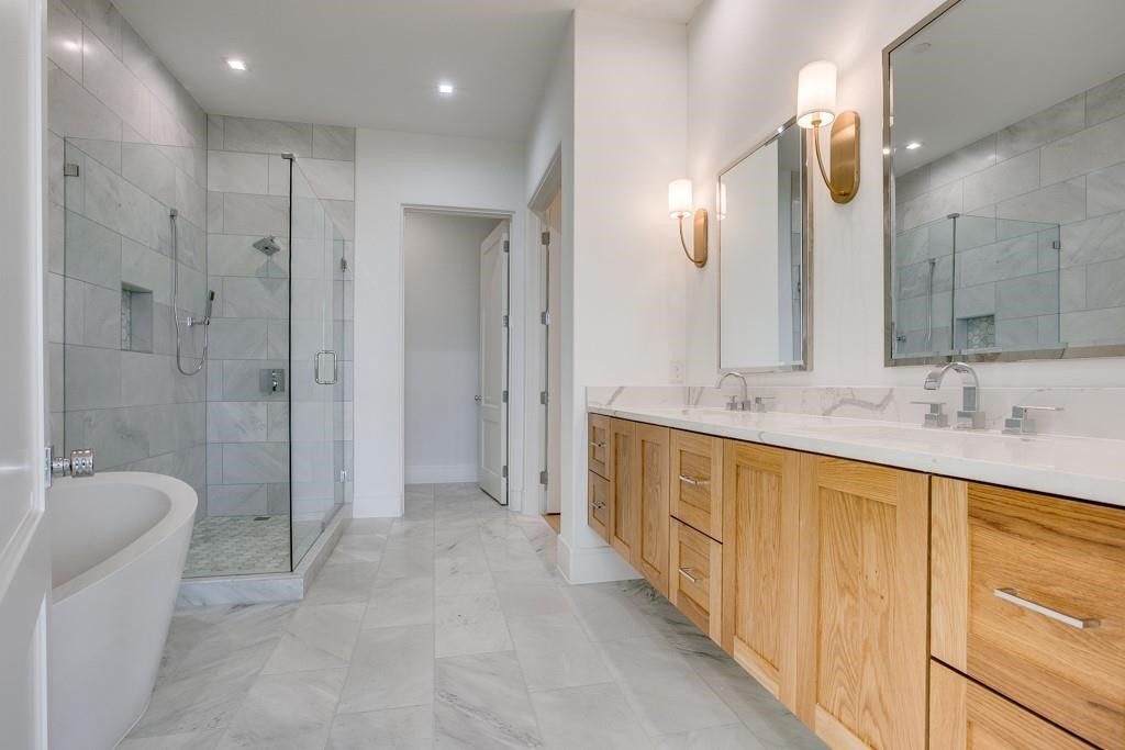 350 N O Connor Ridge Boulevard 21