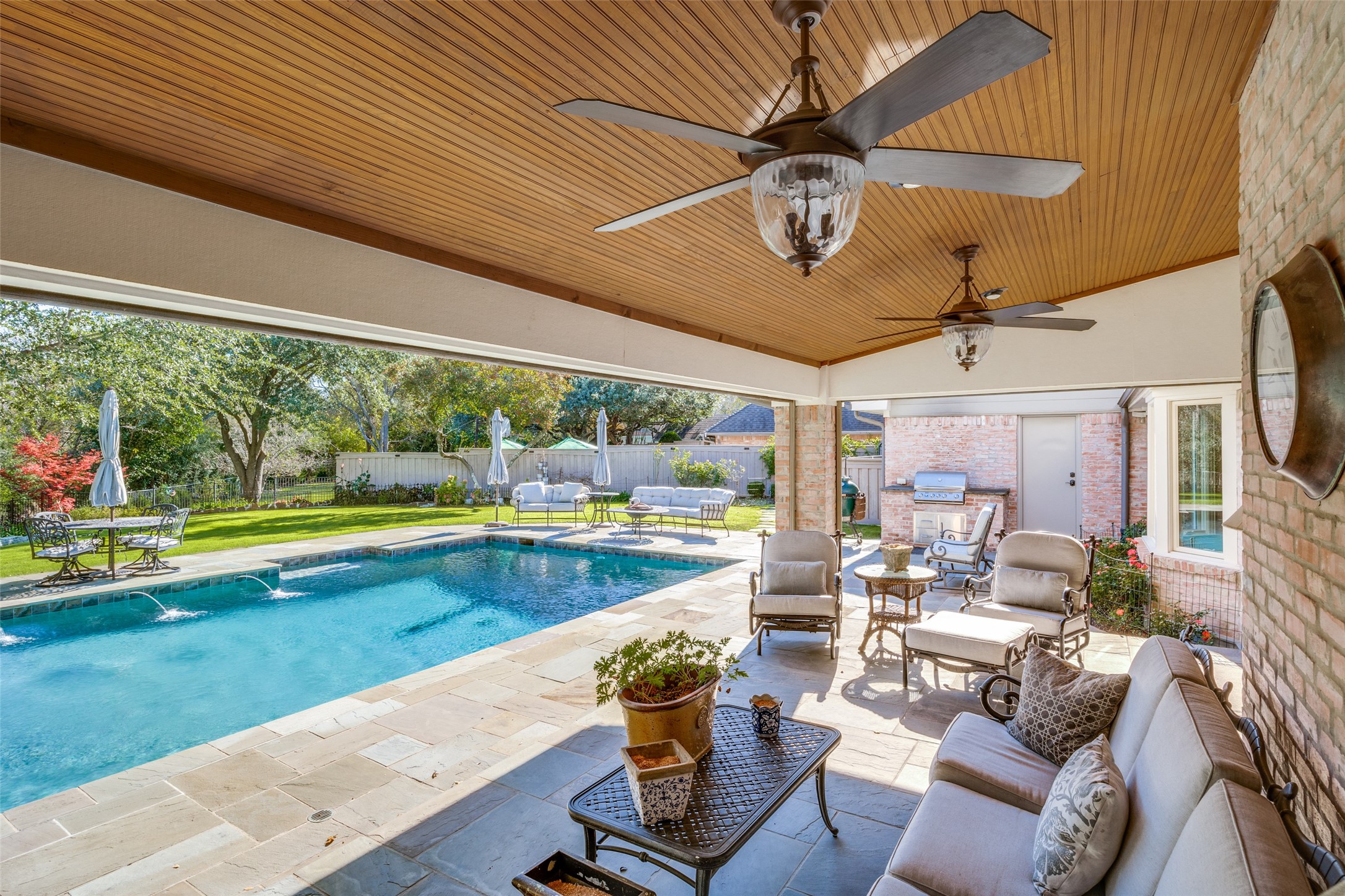 6544 Valleybrook Drive