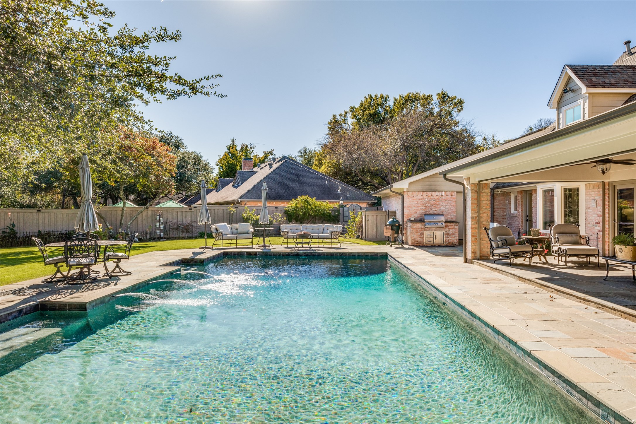 6544 Valleybrook Drive