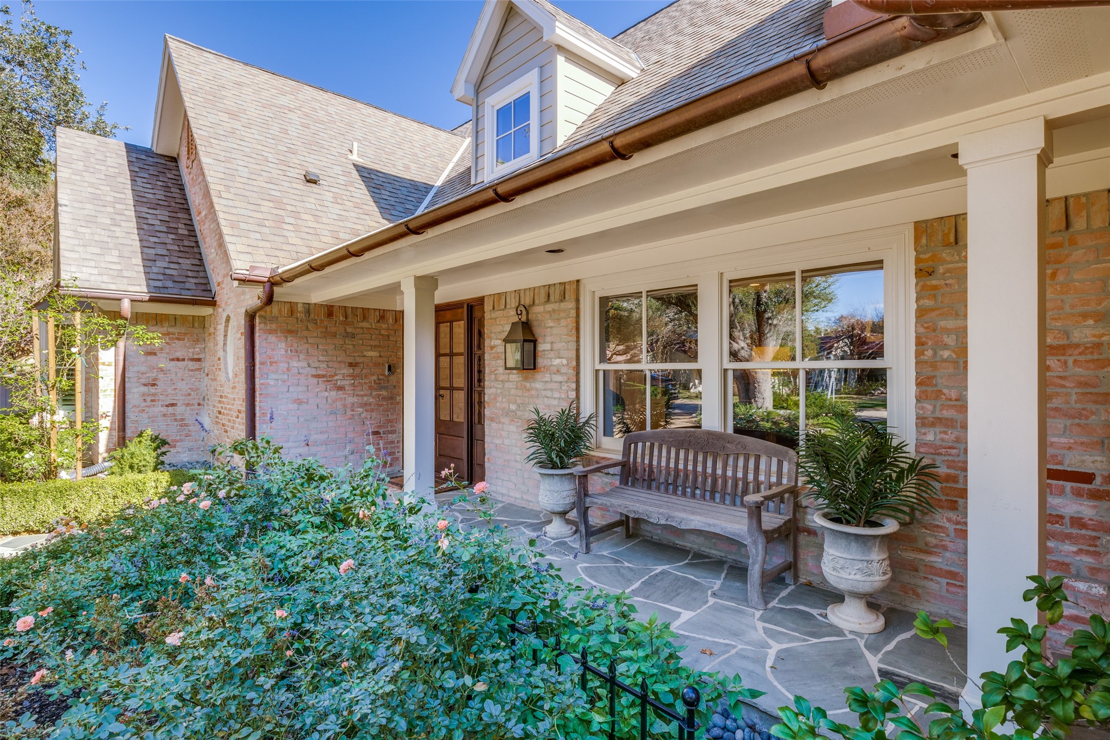 6544 Valleybrook Drive