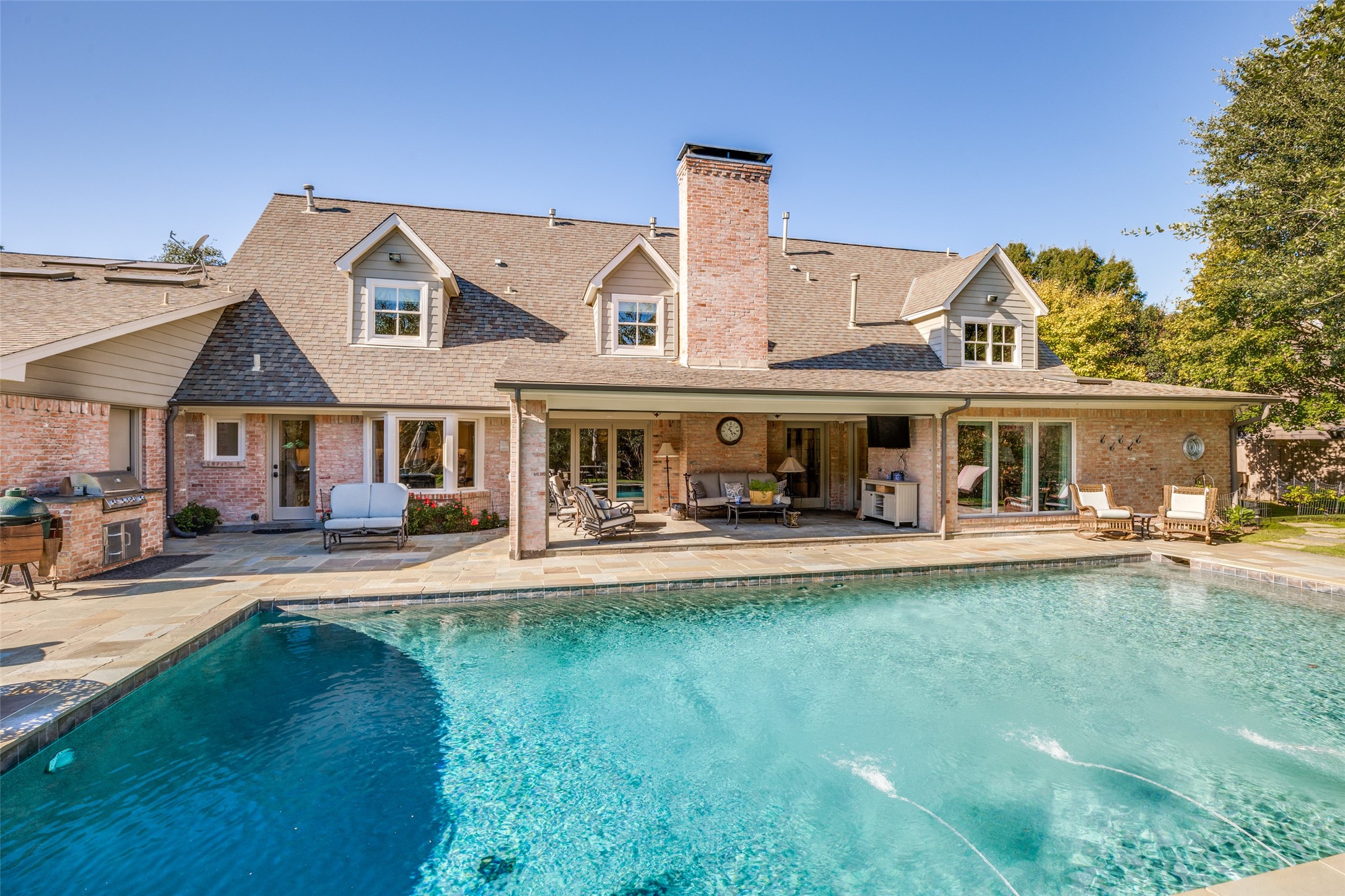 6544 Valleybrook Drive