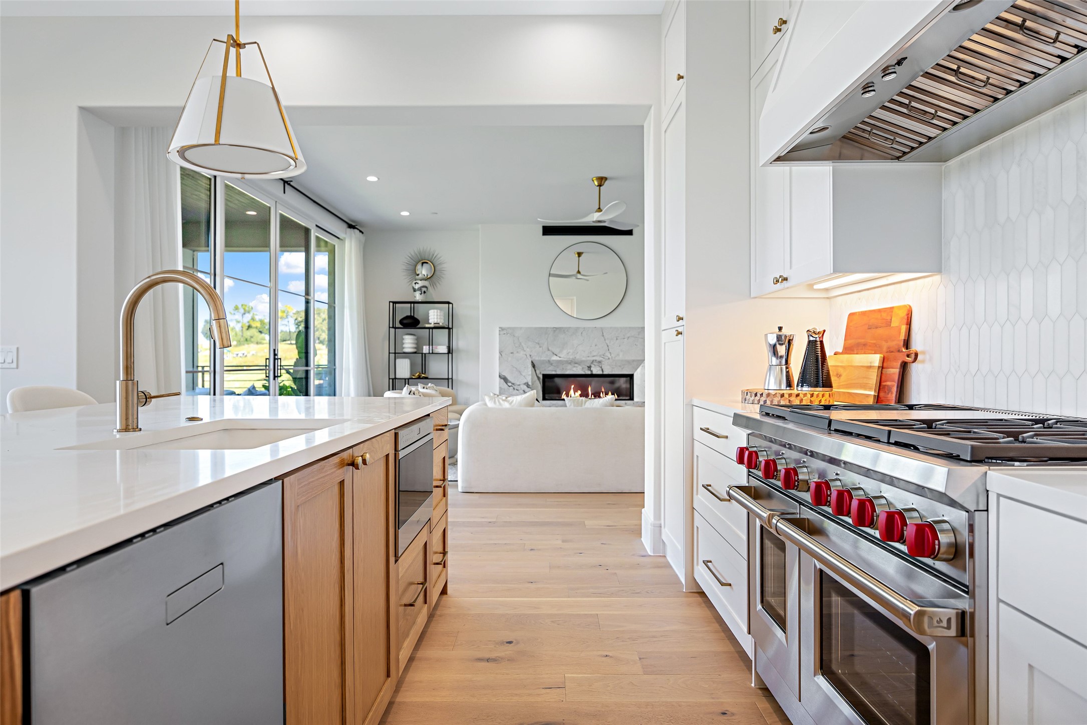 350 O Connor Ridge Boulevard 13