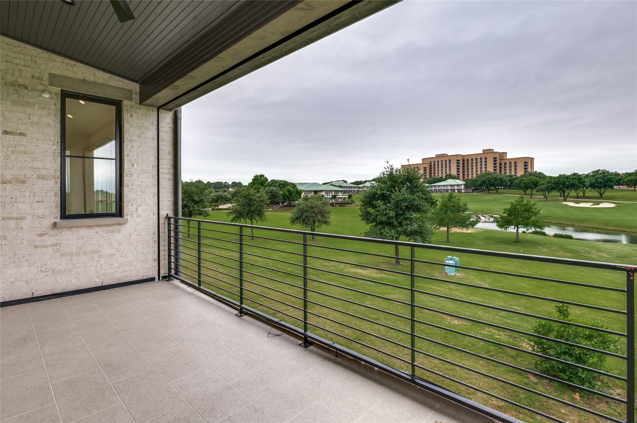 350 N O Connor Ridge Boulevard 21