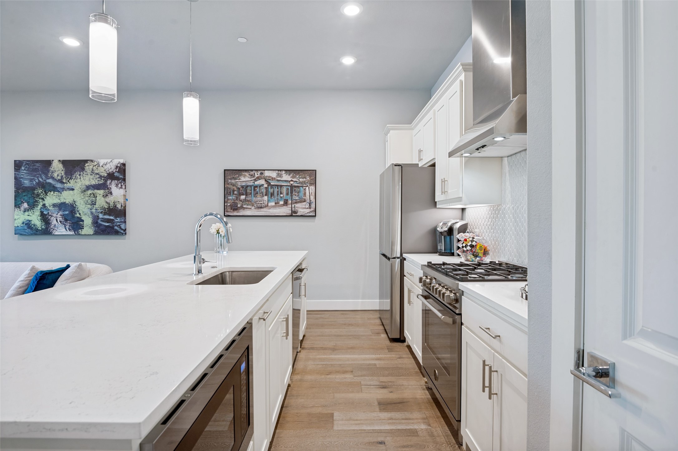 15875 Spectrum Drive 1101