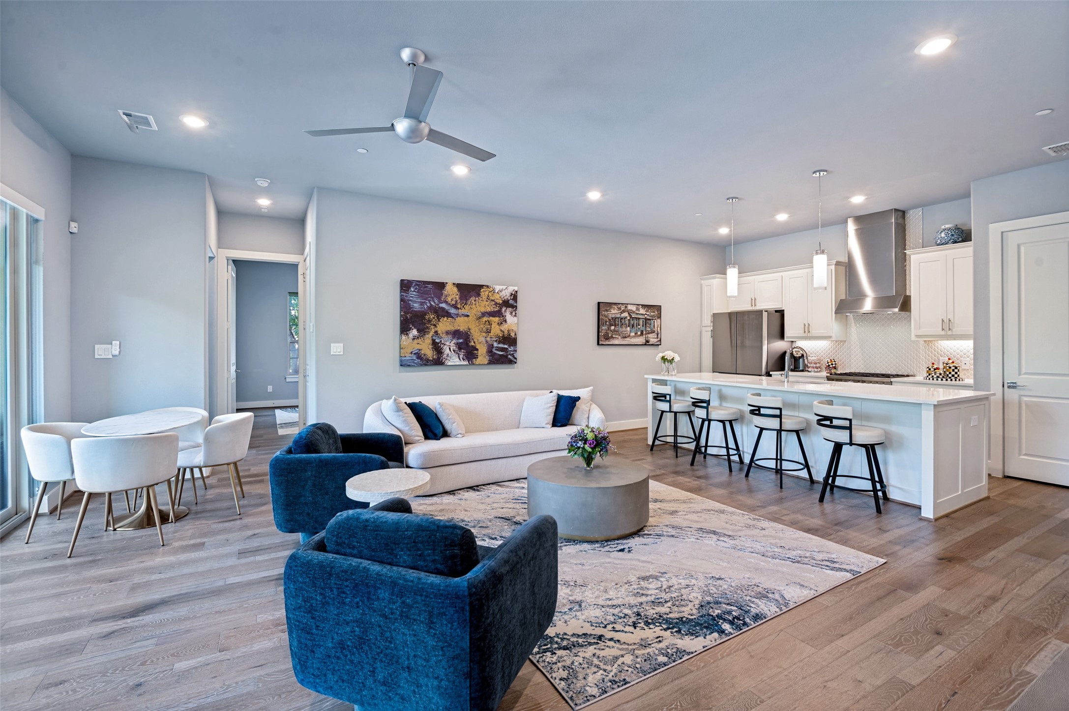 15875 Spectrum Drive 1101