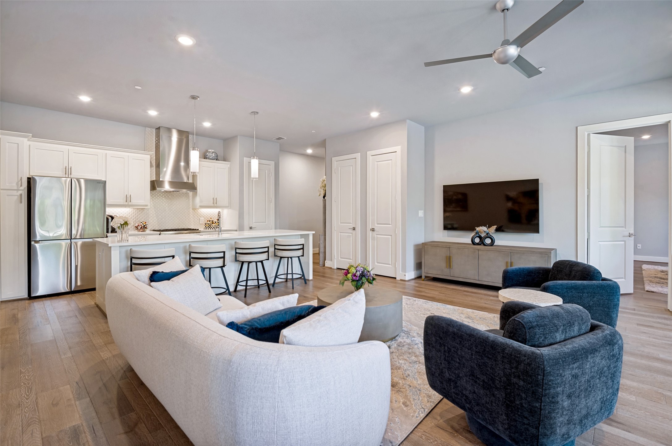15875 Spectrum Drive 1101
