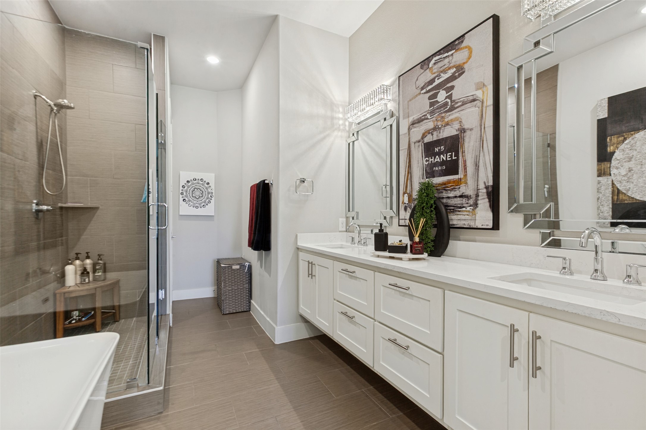 15875 Spectrum Drive 1105