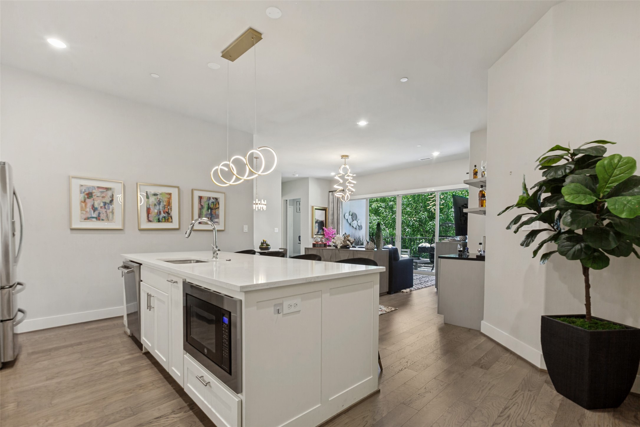 15875 Spectrum Drive 1105