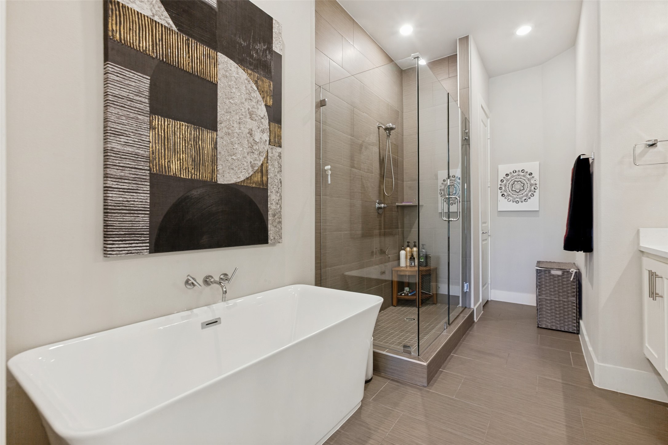 15875 Spectrum Drive 1105