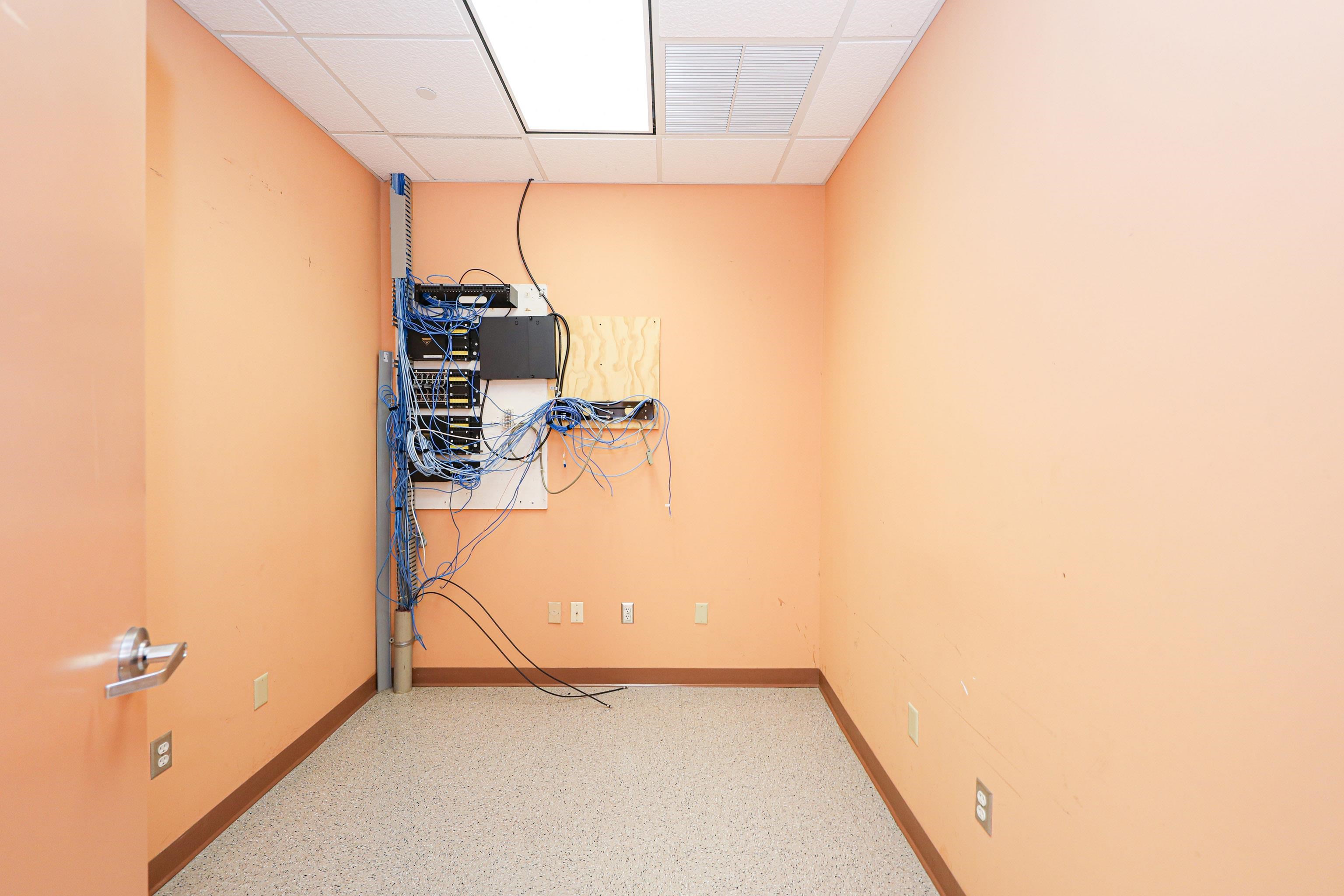 1202 Welby Court Unit: 2nd Floor