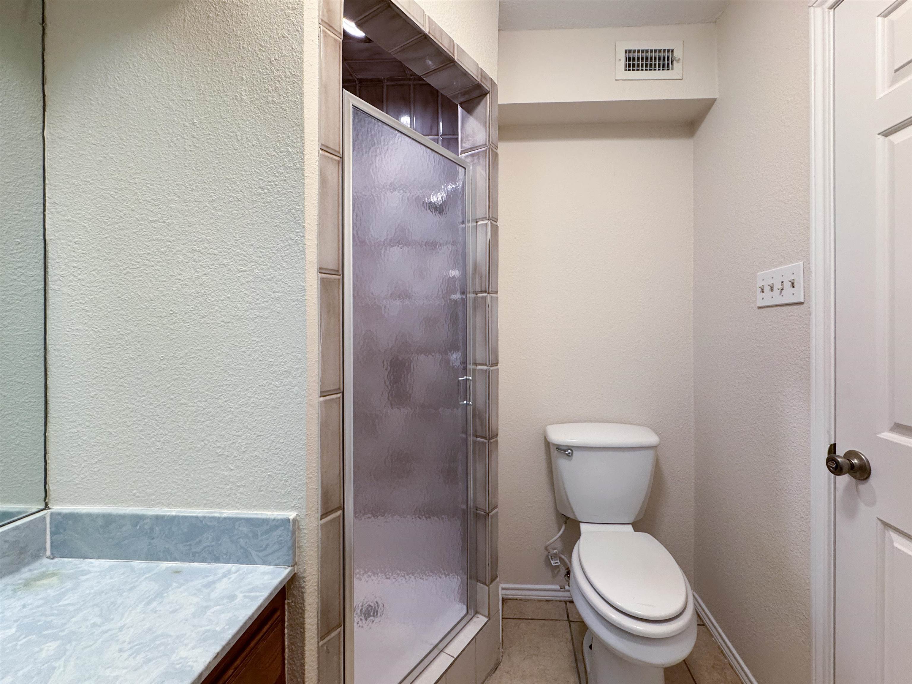 2600 San Jose St Unit: 4