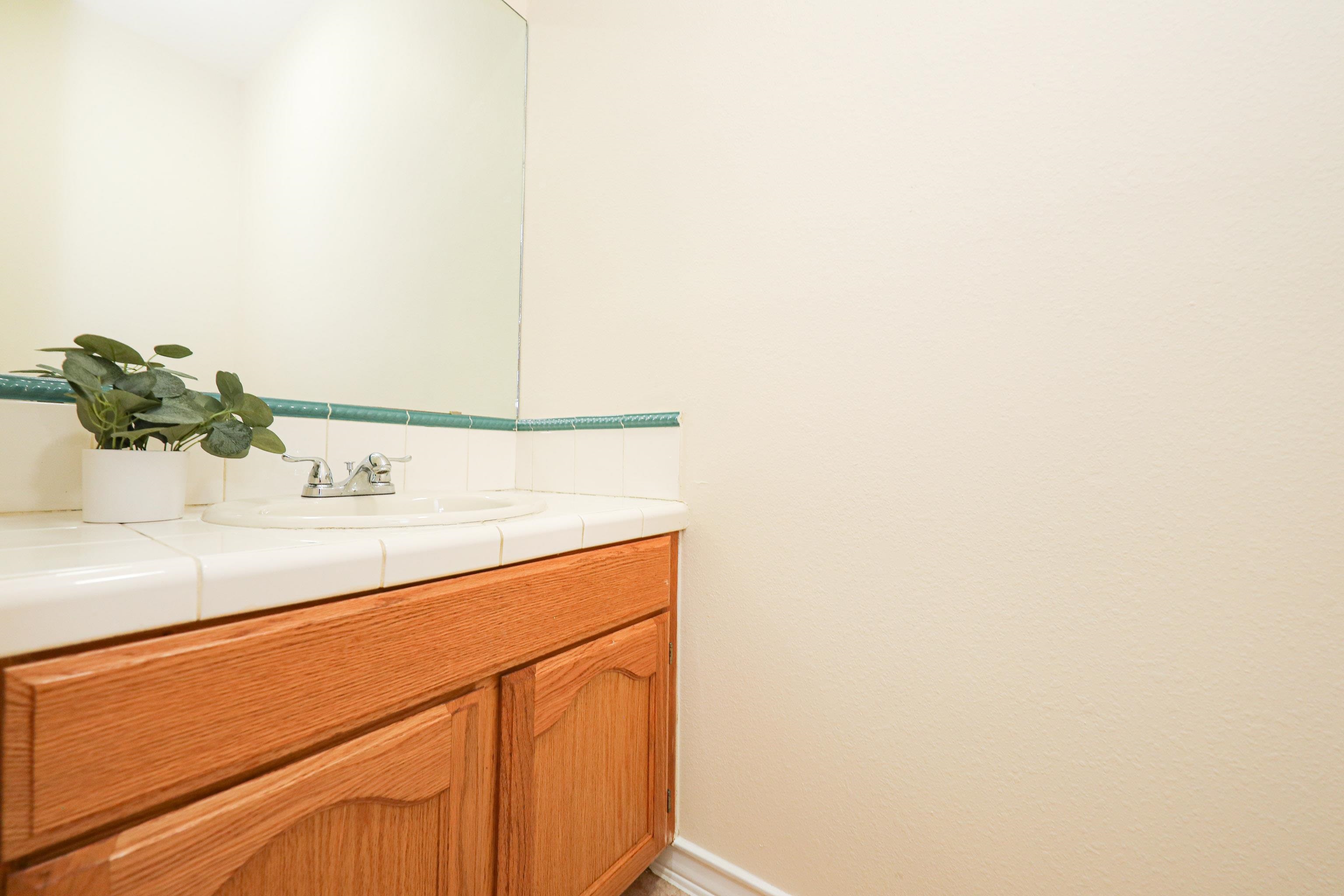 1514 Serene Dr