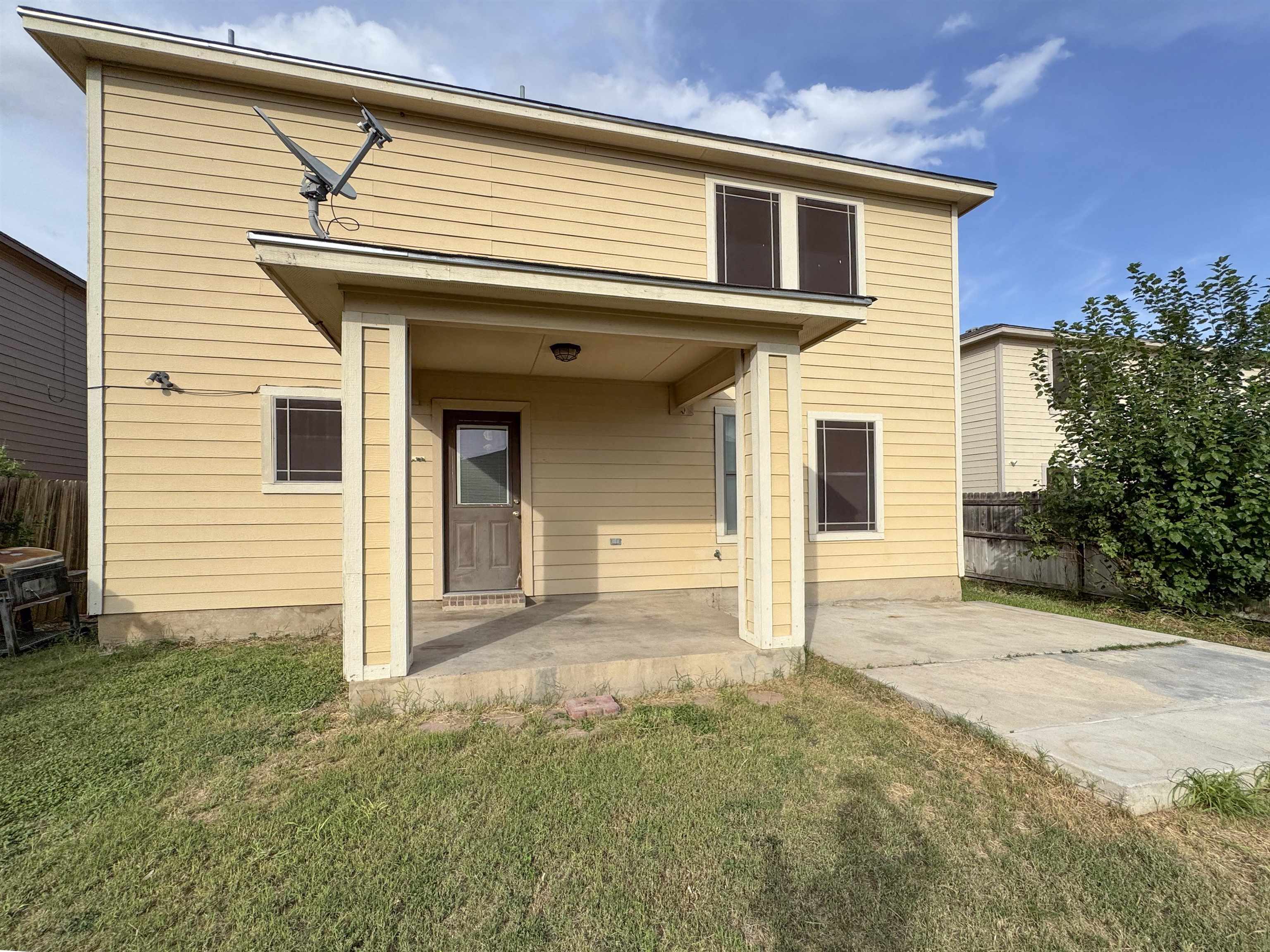 11112 Borrado Dr.