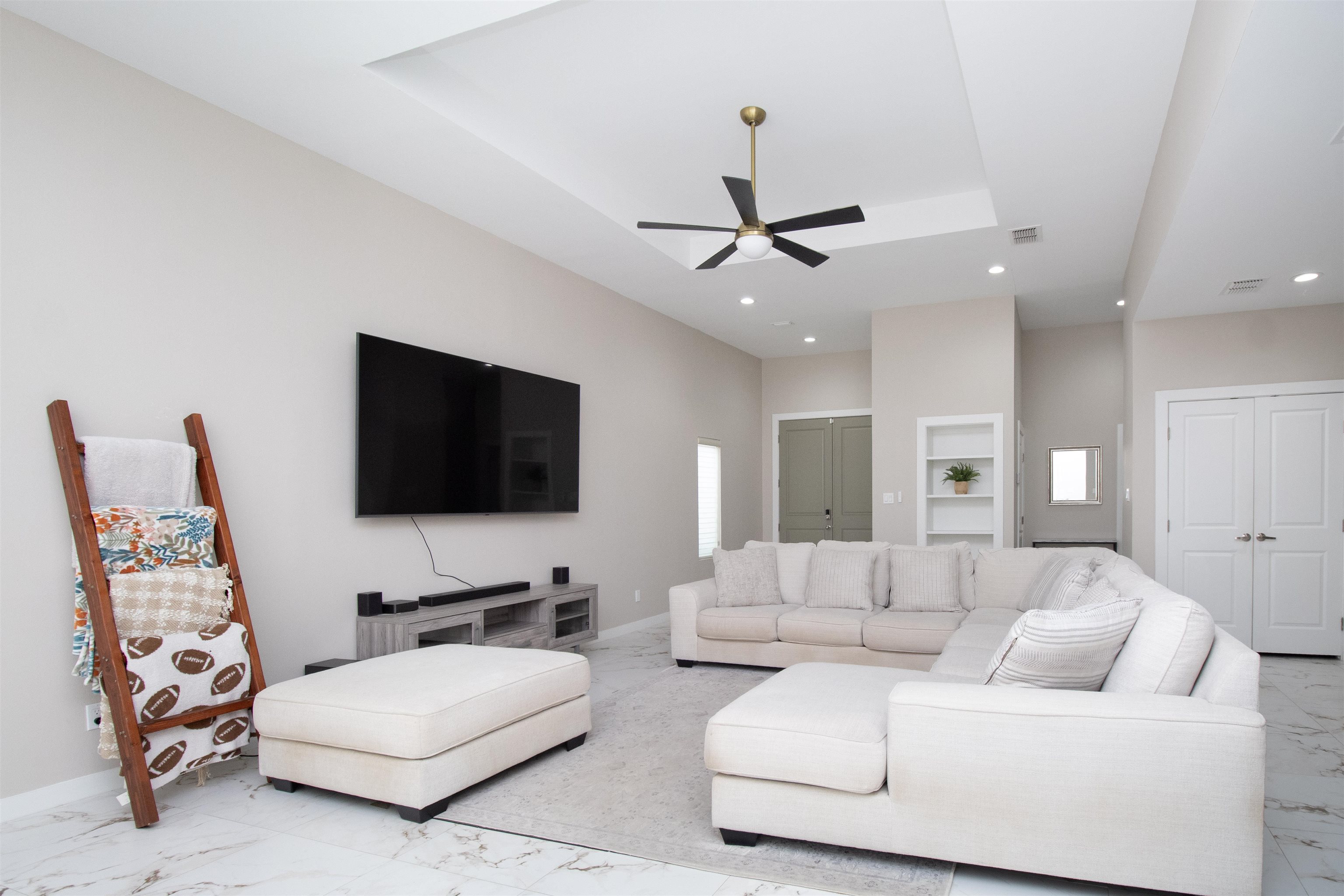 2602 Mario St.