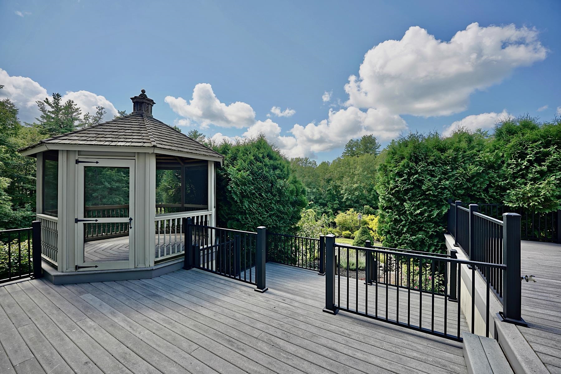 110 Town Farm Road