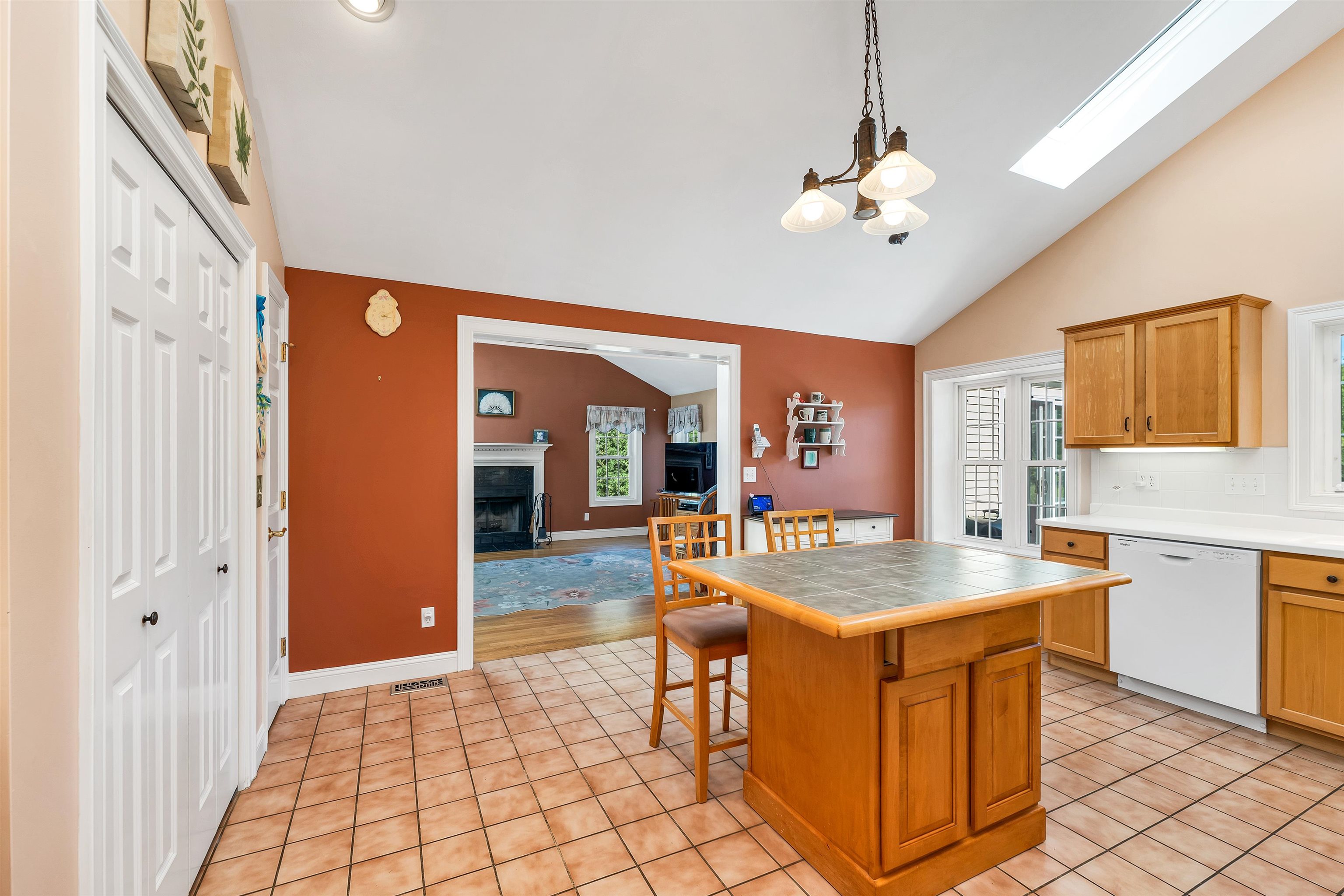 60 Hampton Meadows