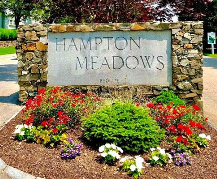 60 Hampton Meadows