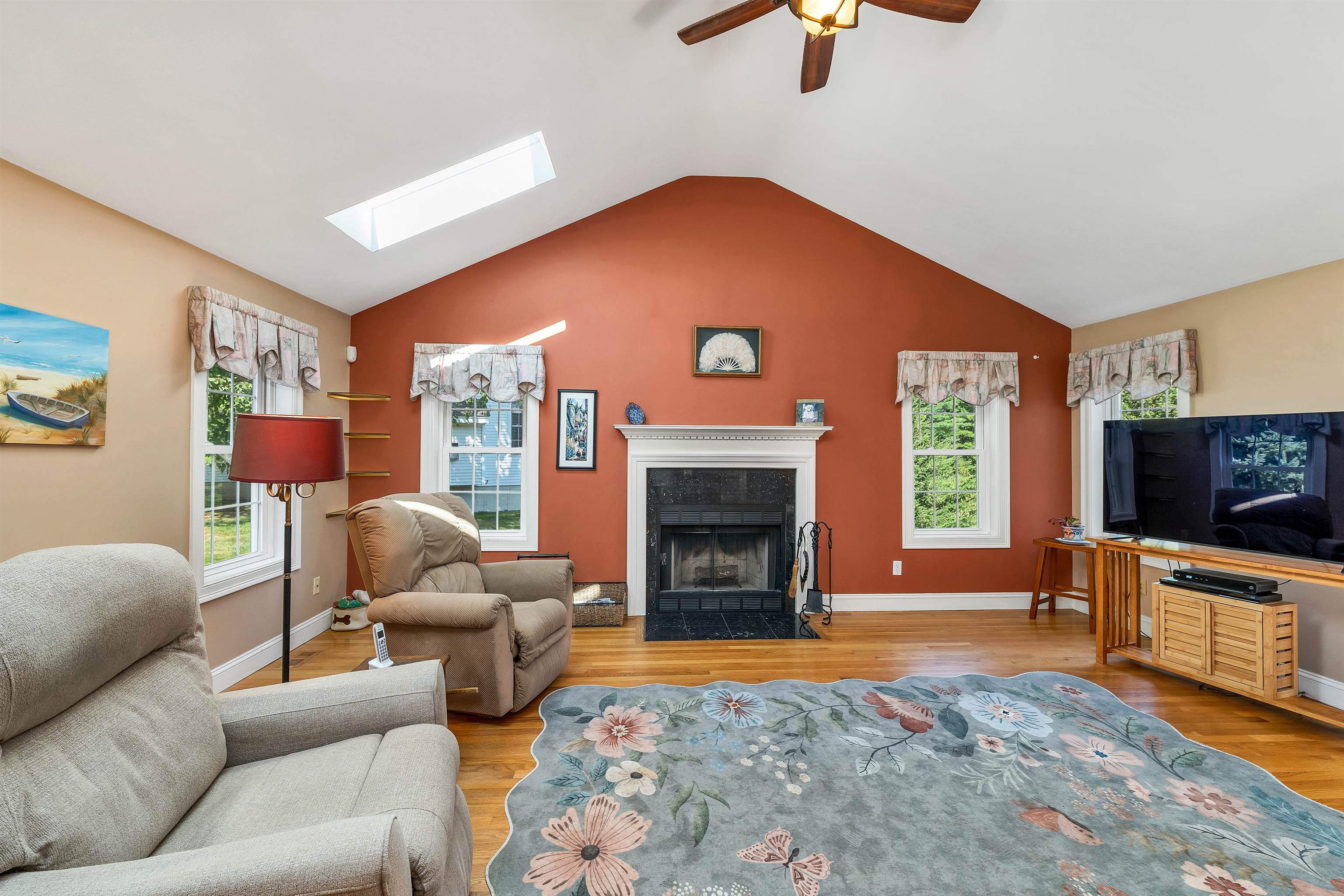 60 Hampton Meadows