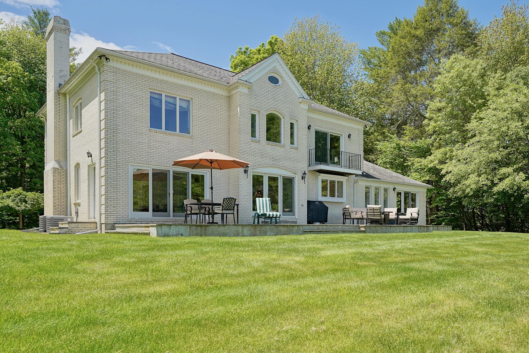 4 Cullen Bay Road