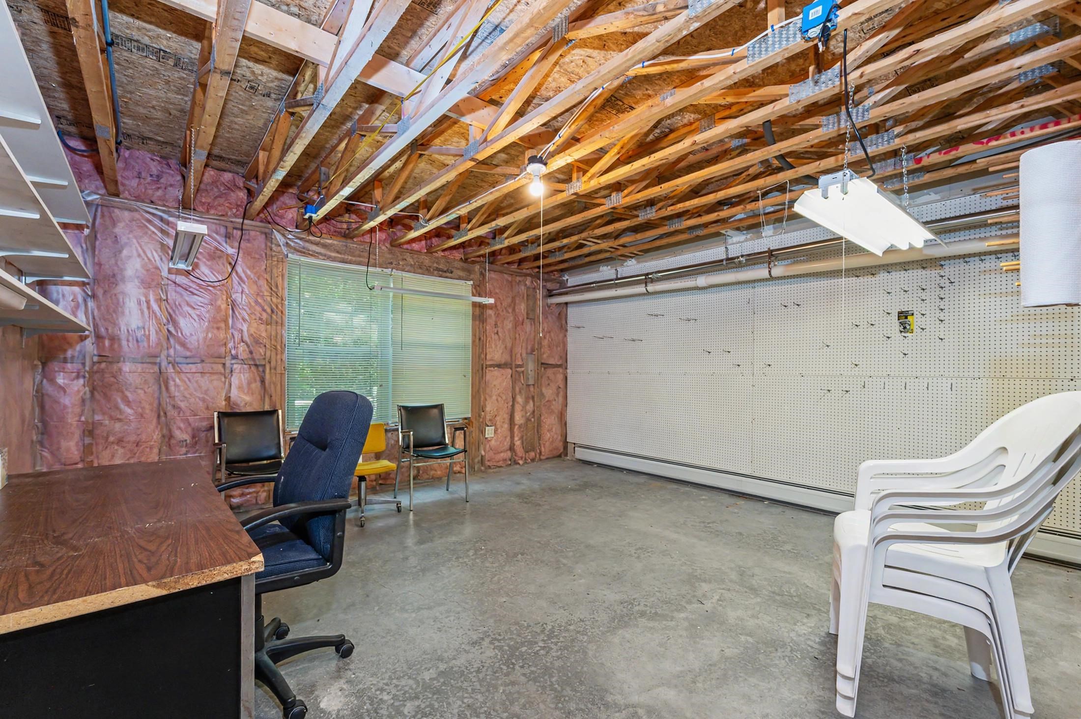 4 Bow Center Road Unit: F-3