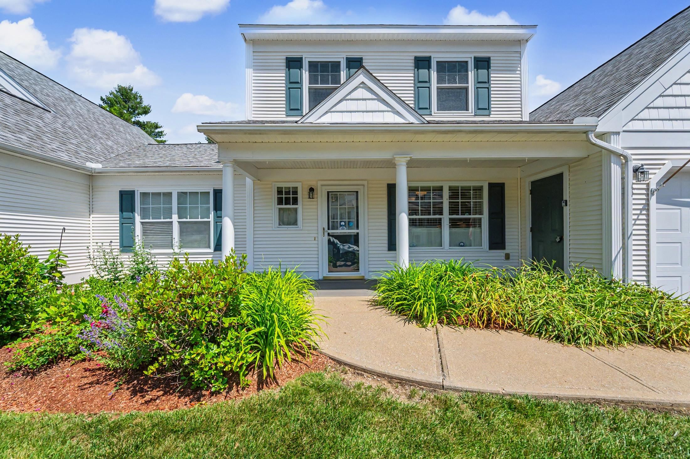 4 Bow Center Road Unit: F-3