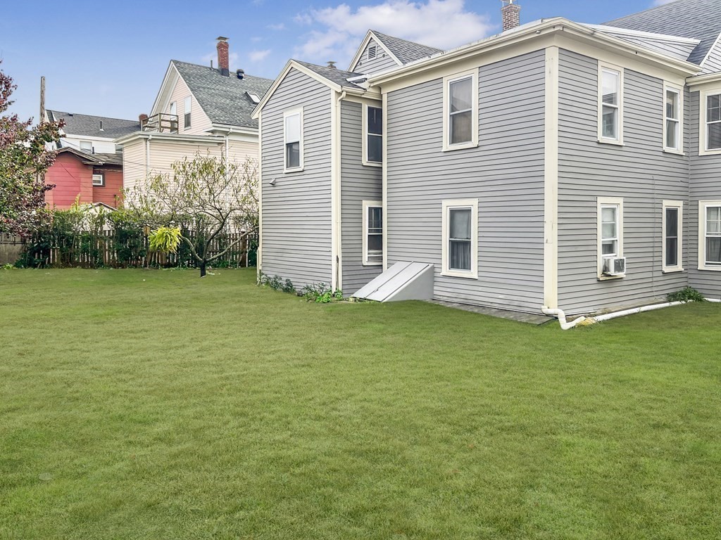 35 Bow St