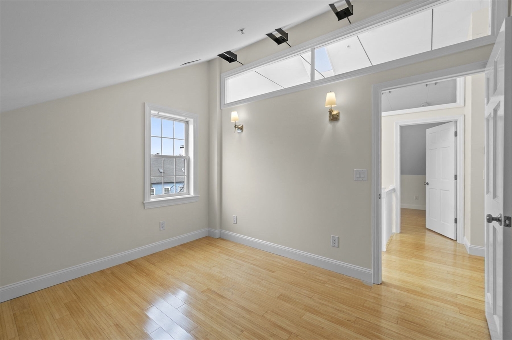 53 Washington Sq # 2C