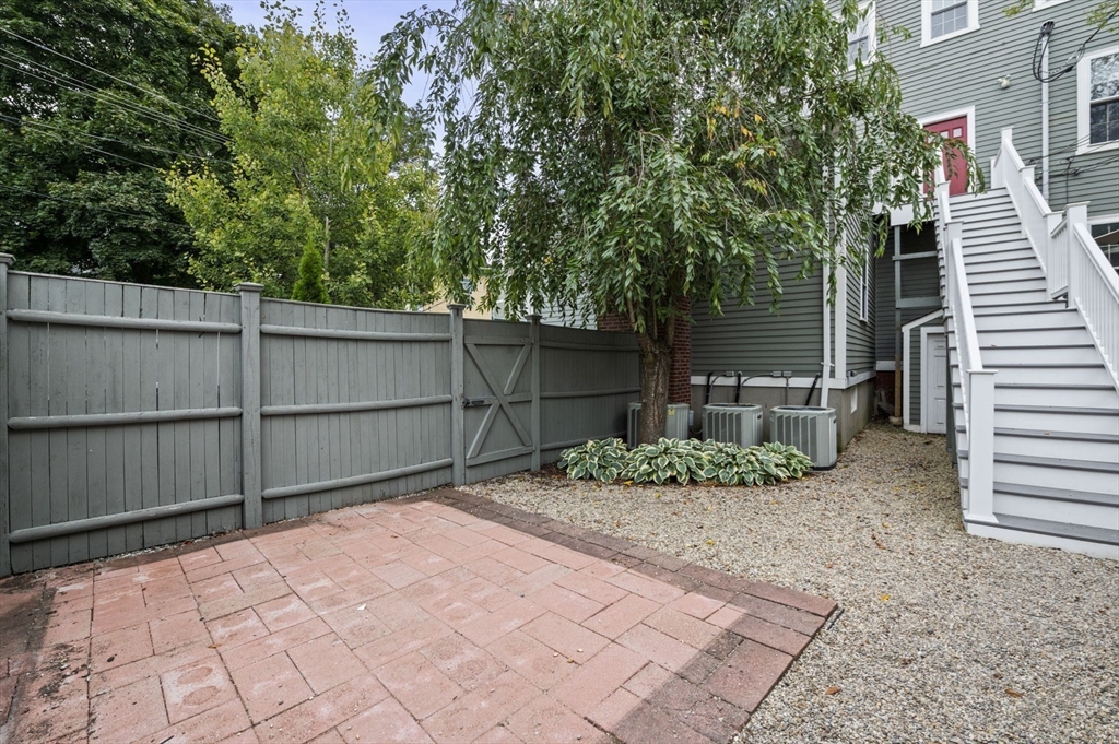 53 Washington Sq # 2C